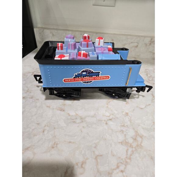 Vintage Bass Rankin Rudolph's Red Nose Express Gift Package Car Replacement - Picture 5 of 7